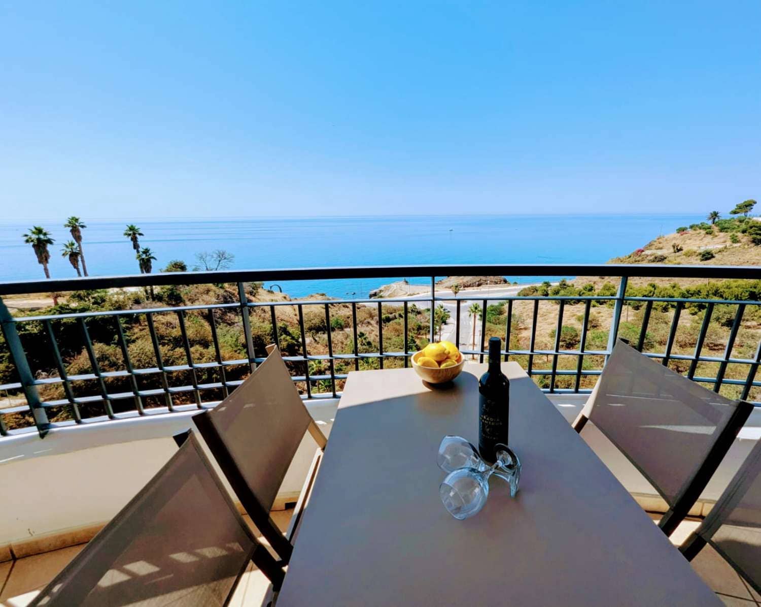 1 sypialnia Apartament na sprzedaż w Torrox-Costa z basenem garażem - 349 000 € (Ref: 10008251)