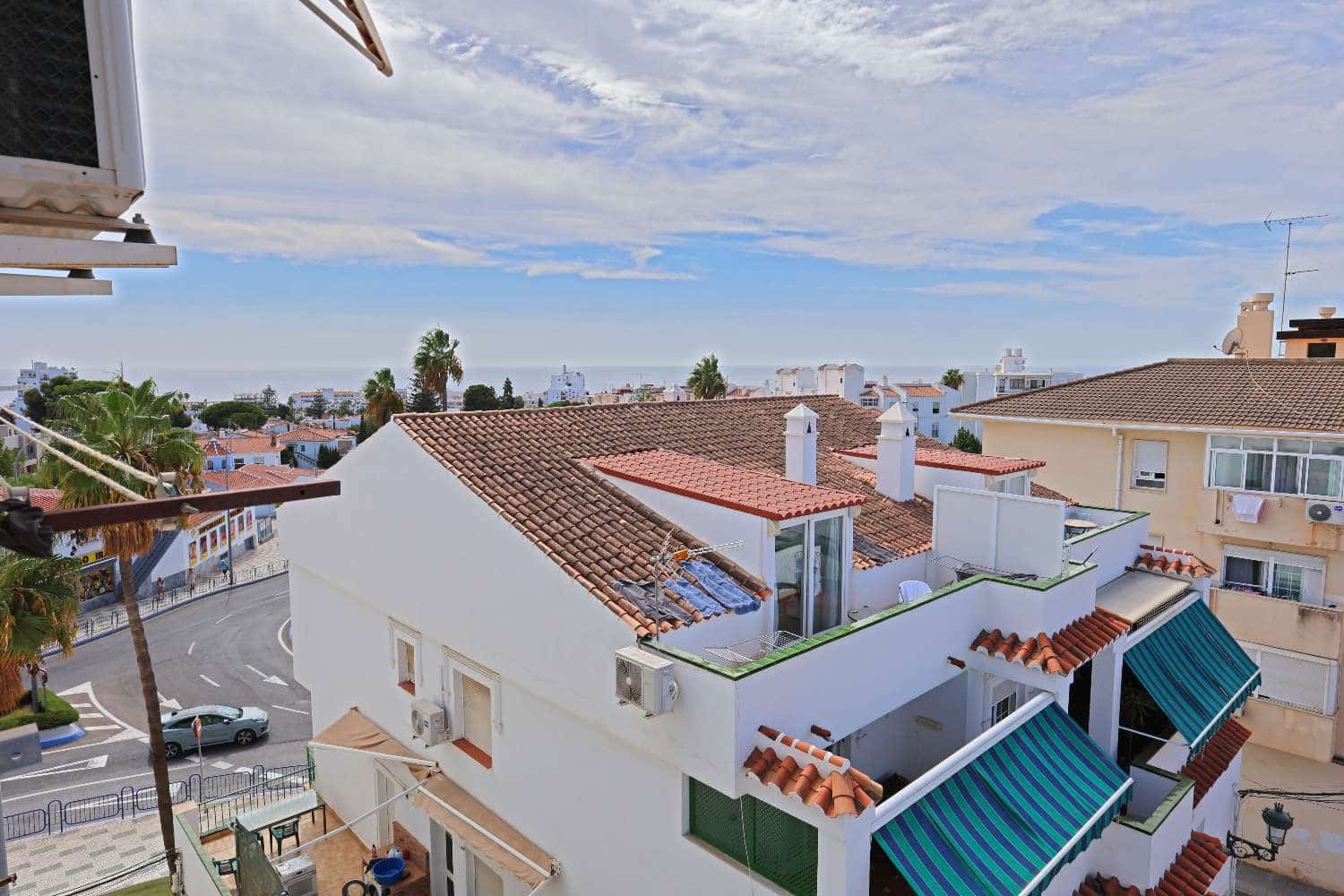 3 sovrum Strandlägenhet till salu i Nerja - 299 000 € (Ref: 10070302)