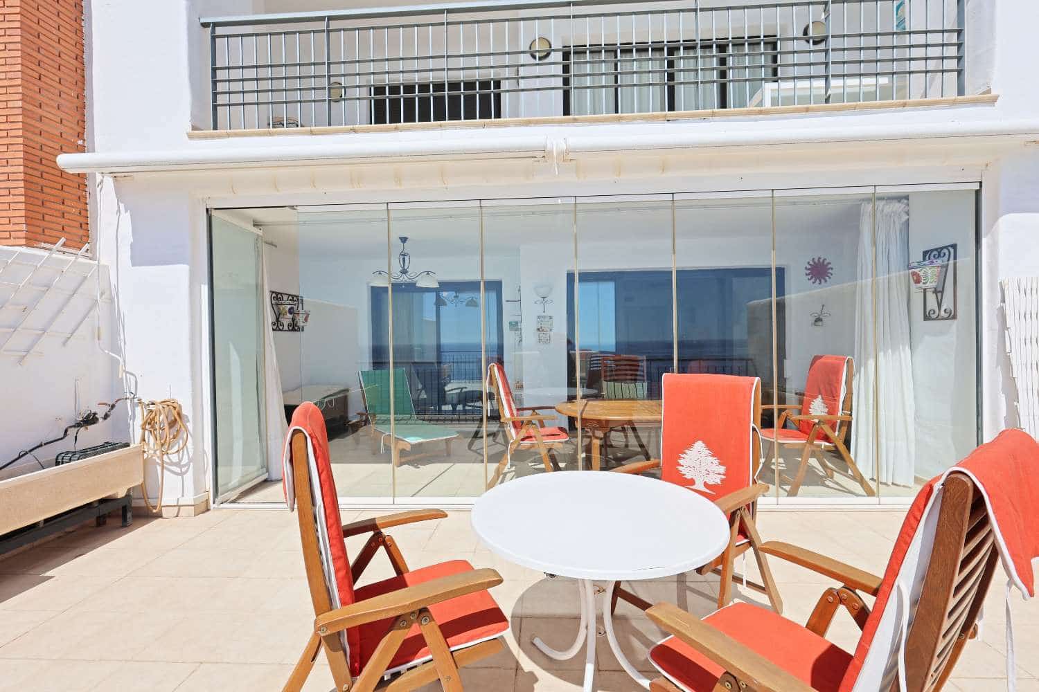 2 slaapkamer Strandappartement te koop in Torrox-Costa met zwembad garage - € 440.000 (Ref: 10085571)