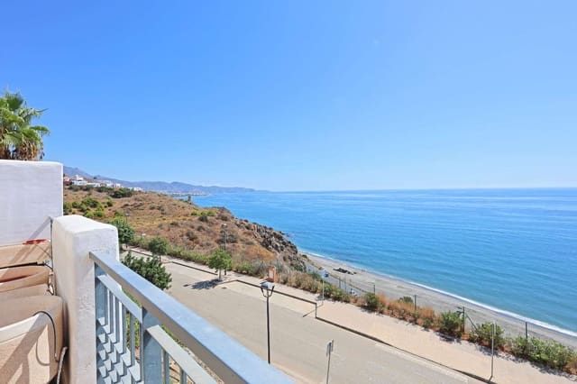 Apartamento Playa de 2 habitaciones en El Peñoncillo, Torrox en venta con piscina garaje - 440.000 € (Ref: 10085571)