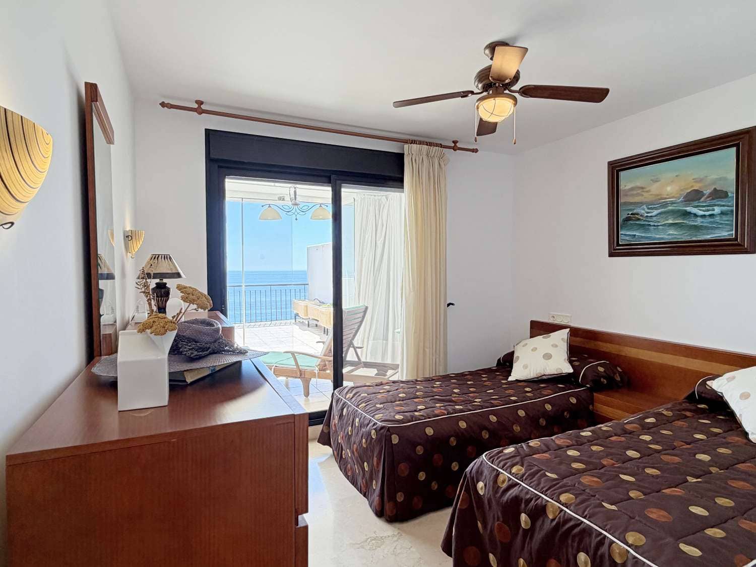 2 slaapkamer Strandappartement te koop in Torrox-Costa met zwembad garage - € 440.000 (Ref: 10085571)