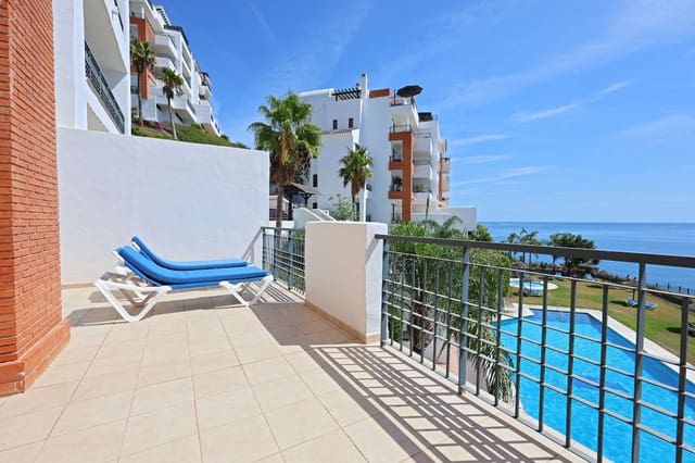 2 makuuhuone Huoneisto myytävänä paikassa El Peñoncillo, Torrox mukana uima-altaan 
autotalli - 410 000 € (Ref: 10094150)