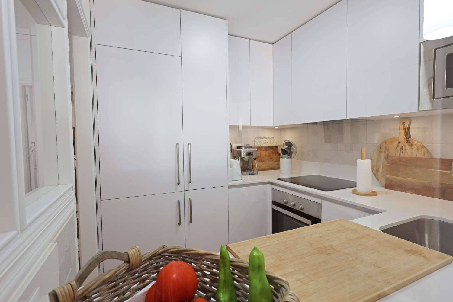 2 sovrum Strandlägenhet till salu i Nerja med pool - 369 000 € (Ref: 10097494)