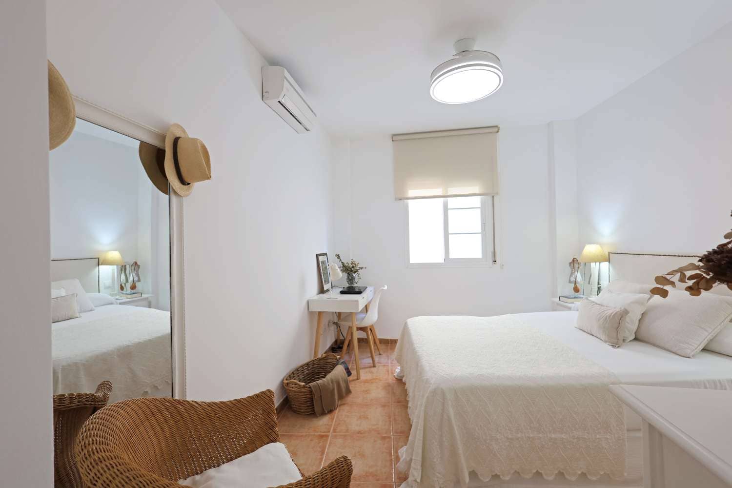 2 sovrum Strandlägenhet till salu i Nerja med pool - 369 000 € (Ref: 10097494)