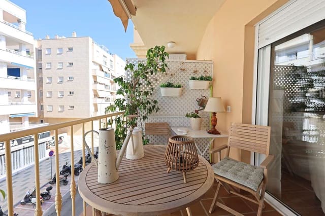 2 sovrum Strandlägenhet till salu i Chaparil - Torrecilla - Punta Lara, Nerja med pool - 369 000 € (Ref: 10097494)
