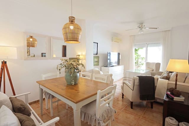2 sovrum Strandlägenhet till salu i Chaparil - Torrecilla - Punta Lara, Nerja med pool - 369 000 € (Ref: 10097494)