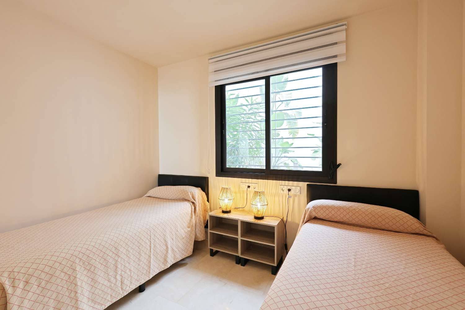 Apartamento Playa de 2 habitaciones en Torrox-Costa en venta con piscina garaje - 389.000 € (Ref: 10132385)