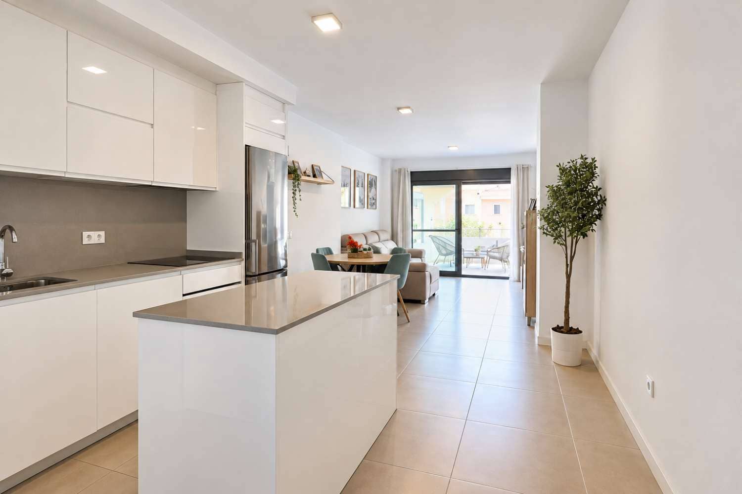 2 Zimmer Strandapartment zu verkaufen in Torrox-Costa mit Pool Garage - 449.000 € (Ref: 10154551)