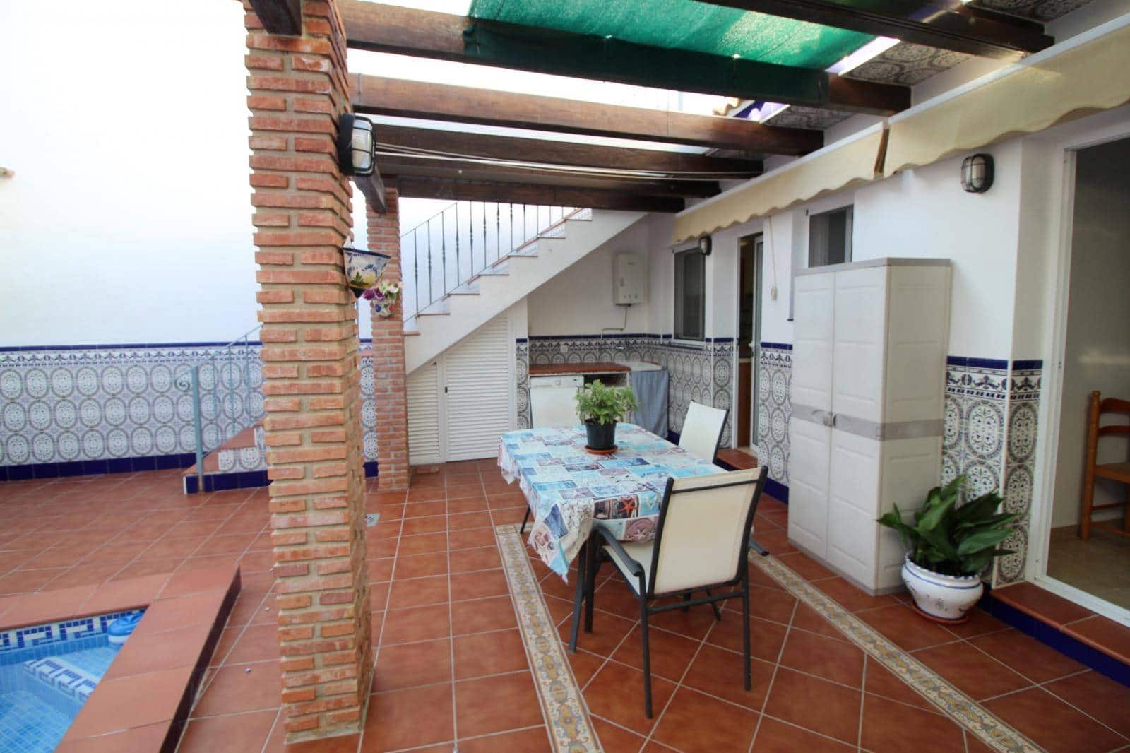 3 bedroom Townhouse for sale in Nerja with pool - € 365,000 (Ref: 5106183)