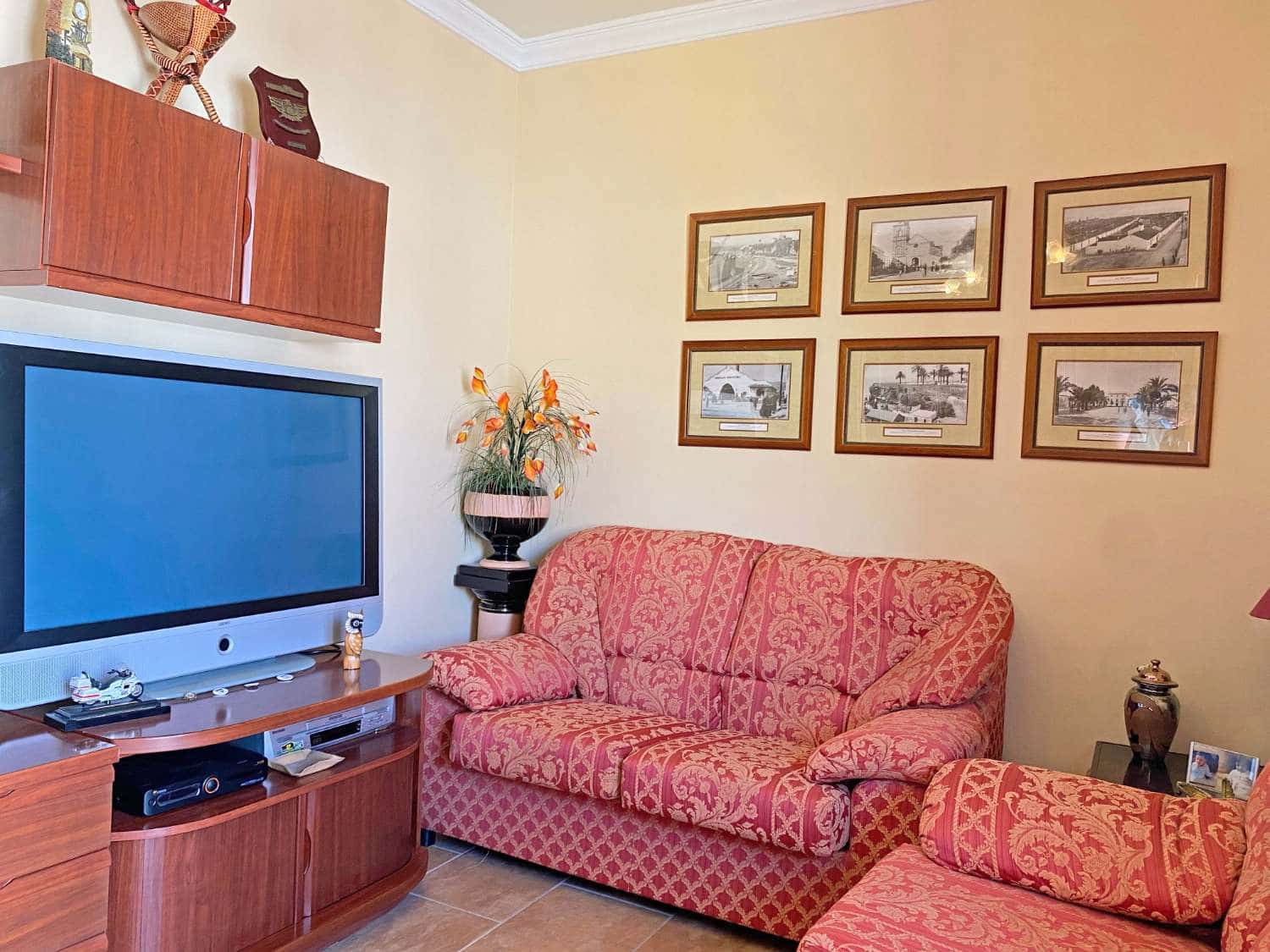 4 soveværelse Villa til salg i Nerja med swimmingpool - € 559.900 (Ref: 6380388)