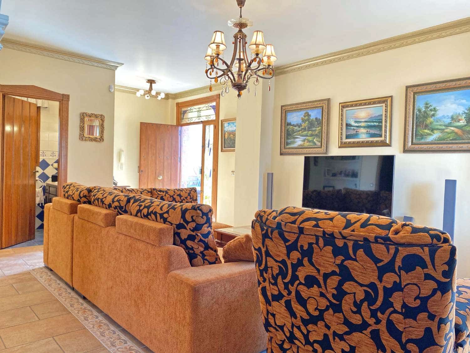 4 soveværelse Villa til salg i Nerja med swimmingpool - € 559.900 (Ref: 6380388)