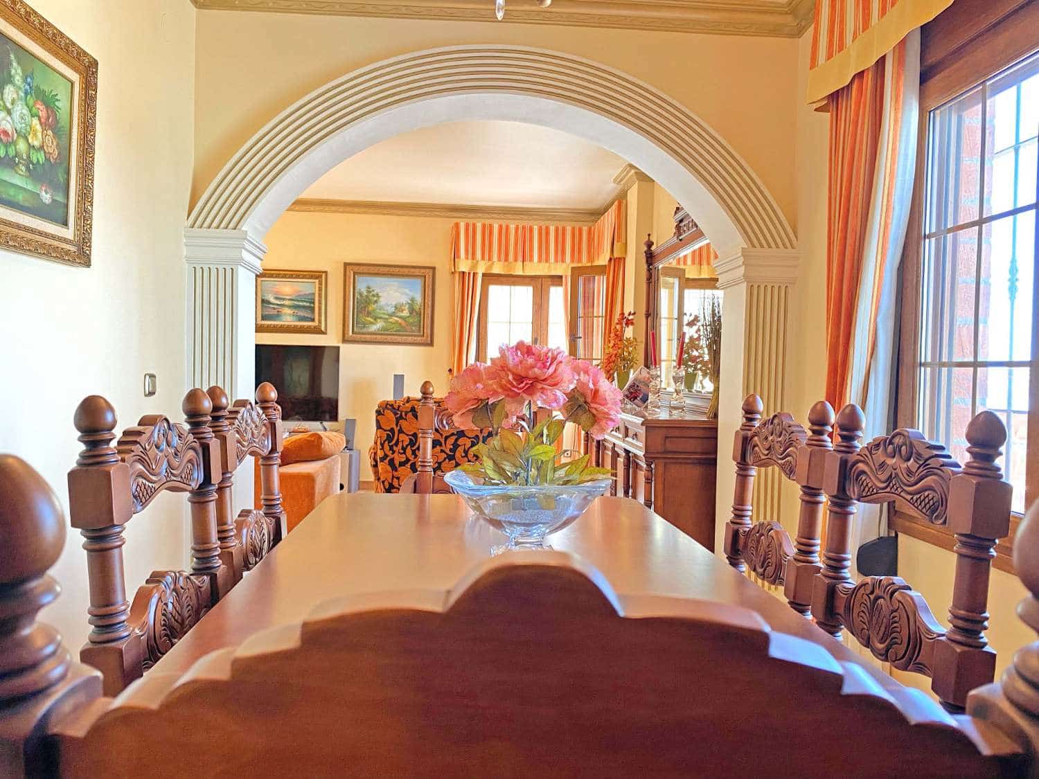 4 soveværelse Villa til salg i Nerja med swimmingpool - € 559.900 (Ref: 6380388)