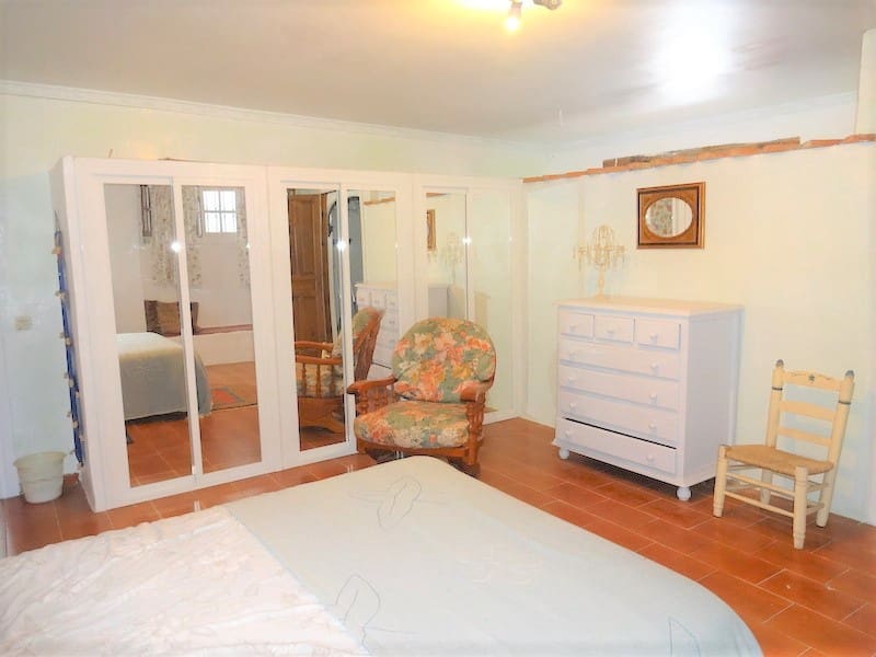 5 sovrum Villa till salu i Nerja med garage - 499 000 € (Ref: 7359974)