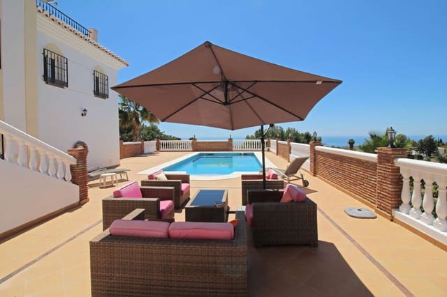 5 soveværelse Villa til salg i Frigiliana med swimmingpool garage - € 1.299.000 (Ref: 8317779)