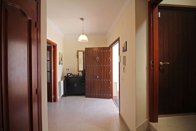 5 soveværelse Villa til salg i Frigiliana med swimmingpool garage - € 1.299.000 (Ref: 8317779)