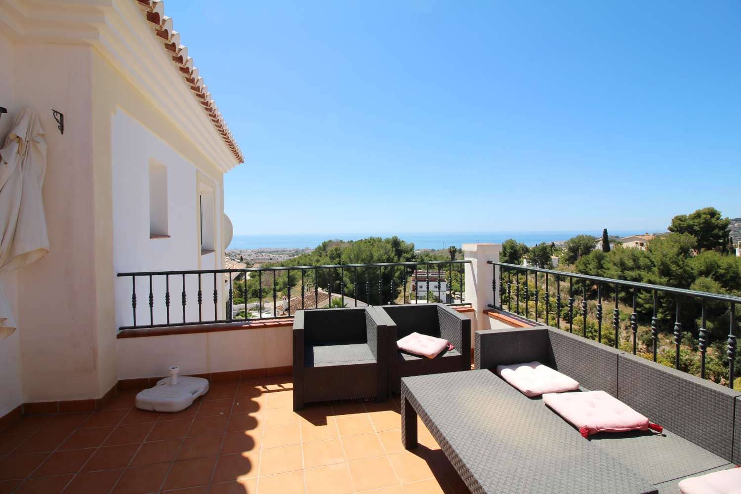 5 soveværelse Villa til salg i Frigiliana med swimmingpool garage - € 1.299.000 (Ref: 8317779)