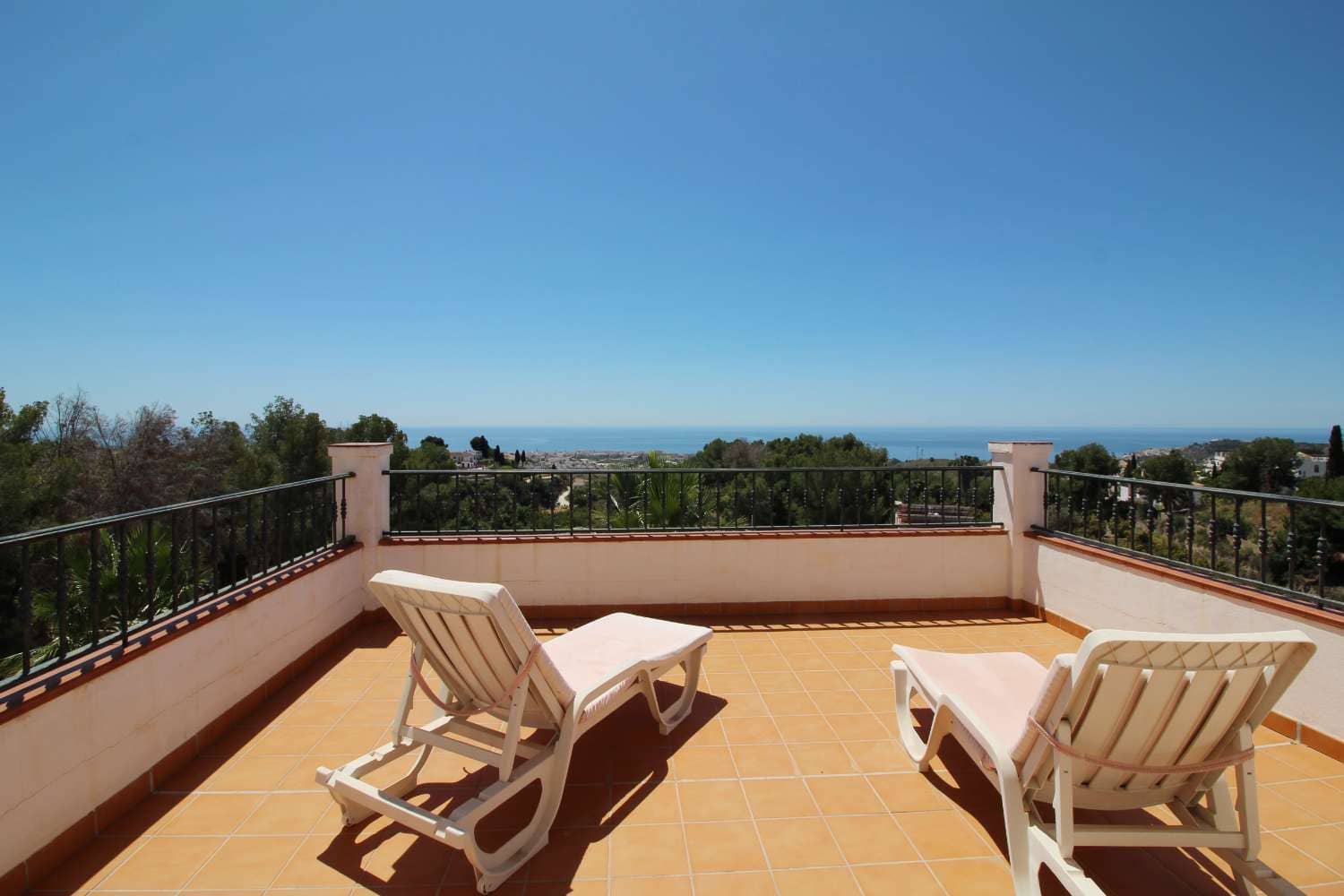 5 soveværelse Villa til salg i Frigiliana med swimmingpool garage - € 1.299.000 (Ref: 8317779)