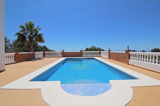 5 soveværelse Villa til salg i Frigiliana med swimmingpool garage - € 1.299.000 (Ref: 8317779)