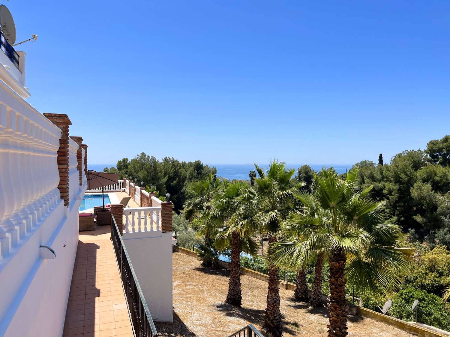 5 soveværelse Villa til salg i Frigiliana med swimmingpool garage - € 1.299.000 (Ref: 8317779)