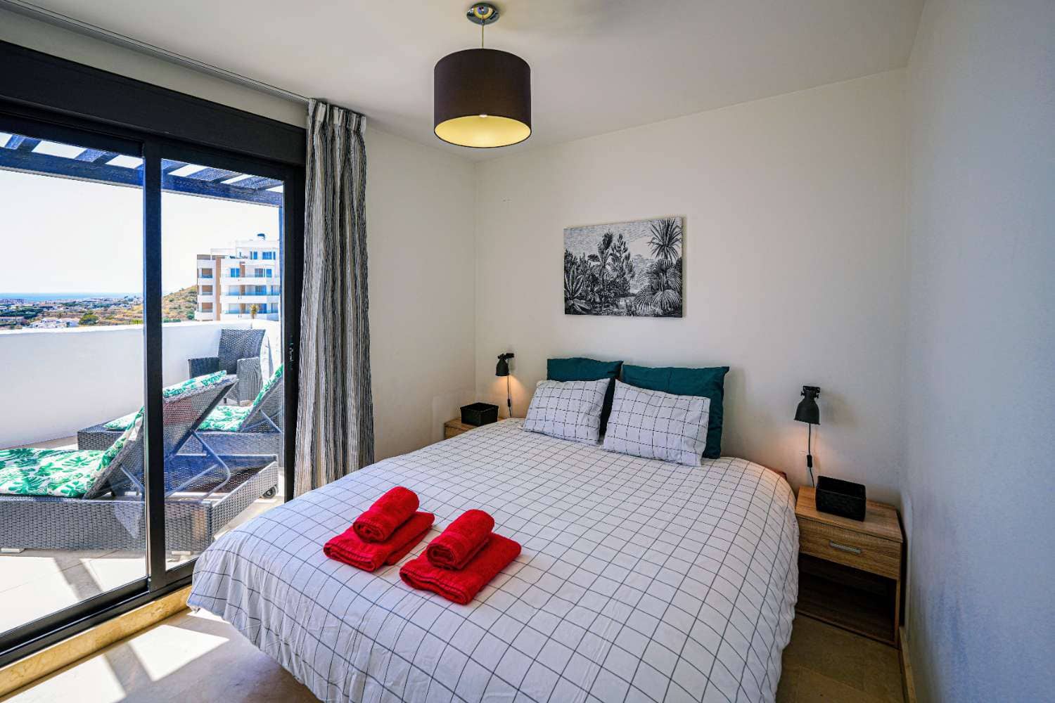 3 soveværelse Lejlighed til salg i Torrox med swimmingpool garage - € 595.000 (Ref: 8337543)