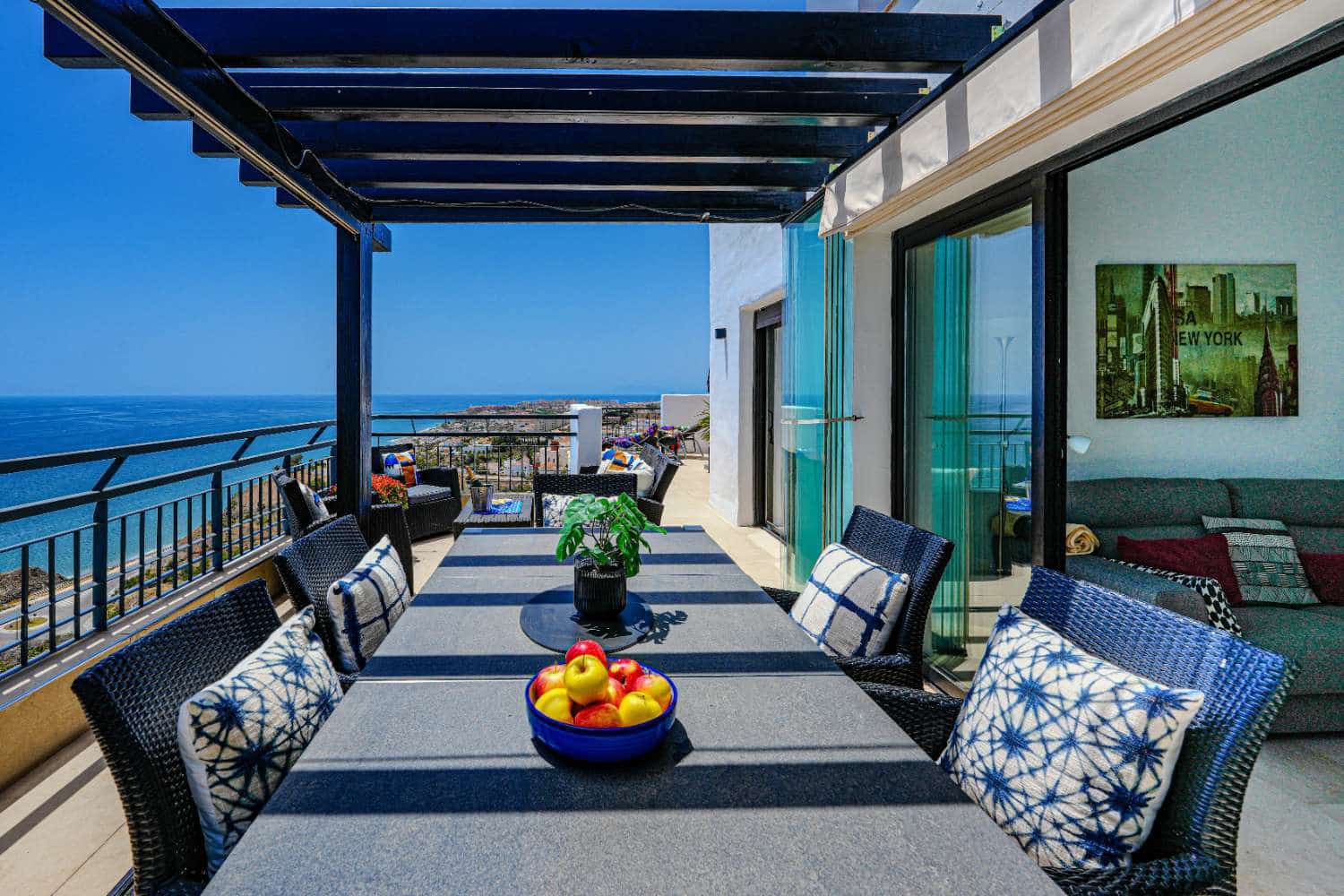 3 soveværelse Lejlighed til salg i Torrox med swimmingpool garage - € 595.000 (Ref: 8337543)