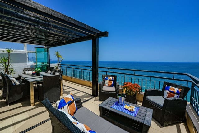 3 sovrum Lägenhet till salu i El Peñoncillo, Torrox med pool garage - 595 000 € (Ref: 8337543)