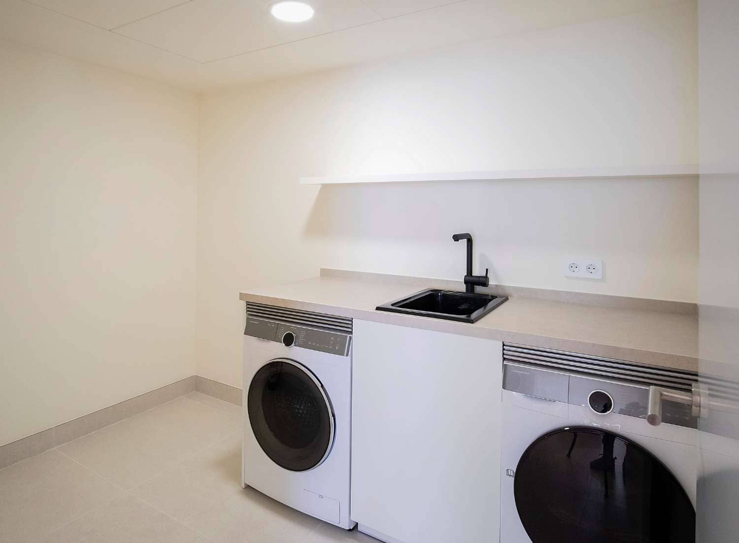 4 soverom Villa til salgs i Almunecar med svømmebasseng - € 1 600 000 (Ref: 8344602)