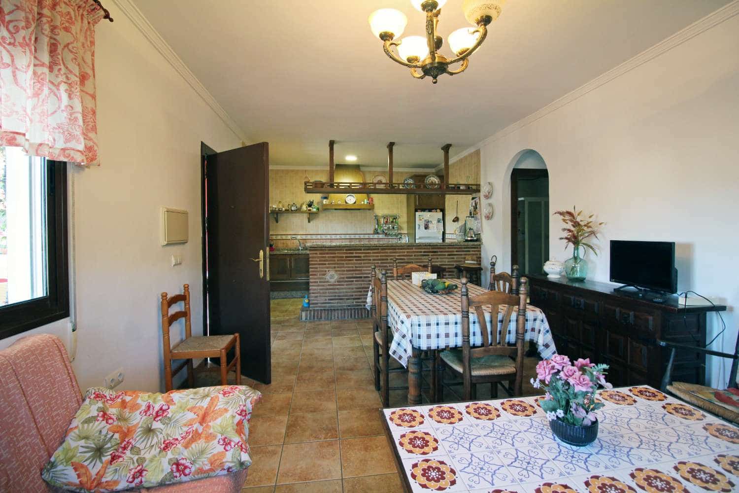 3 soveværelse Finca/Landehus til salg i Torrox med garage - € 295.000 (Ref: 8347701)