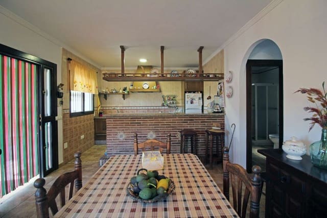 3 soveværelse Finca/Landehus til salg i Torrox med garage - € 295.000 (Ref: 8347701)