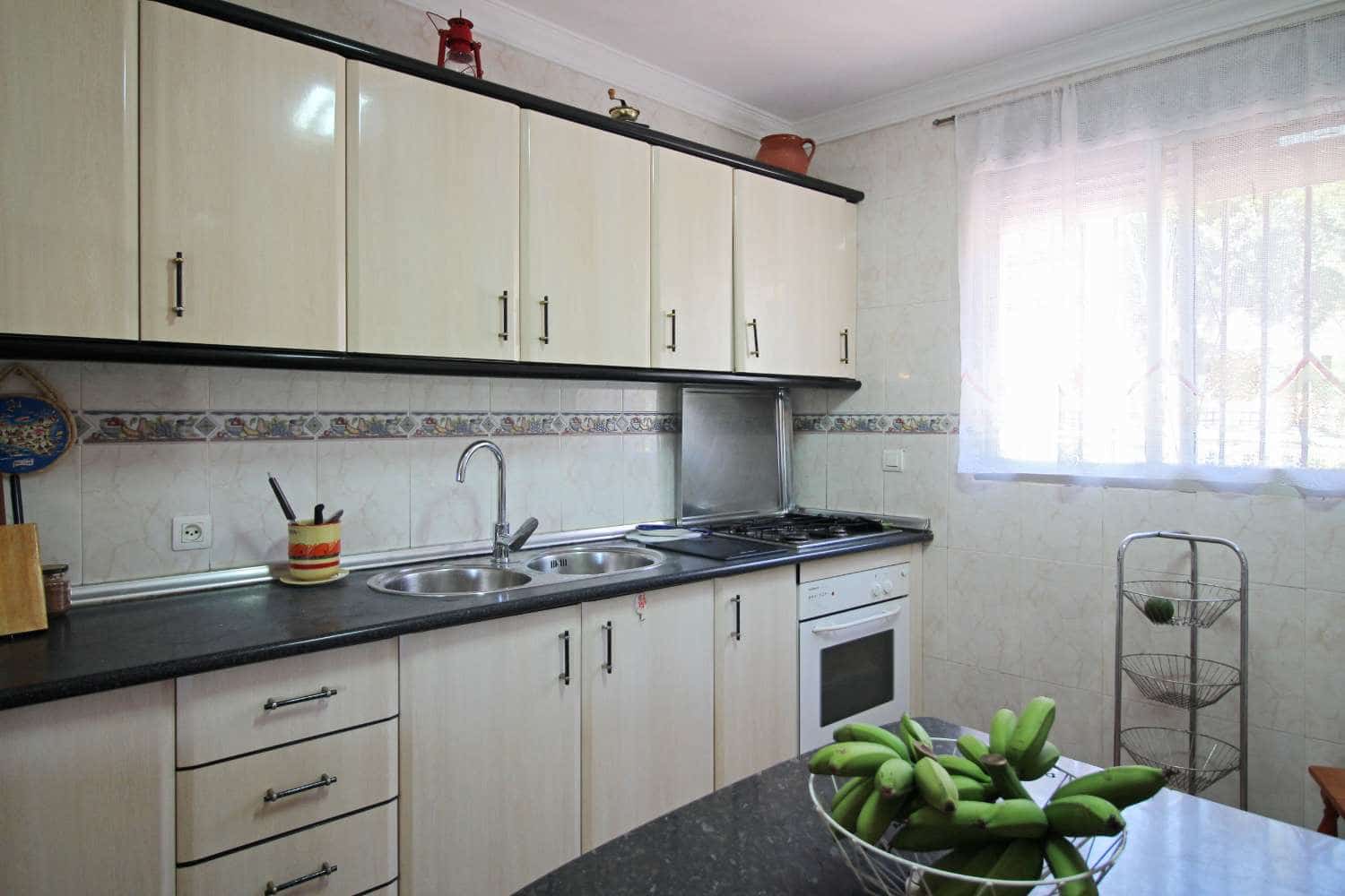 4 soveværelse Finca/Landehus til salg i Frigiliana med swimmingpool garage - € 348.500 (Ref: 8398258)