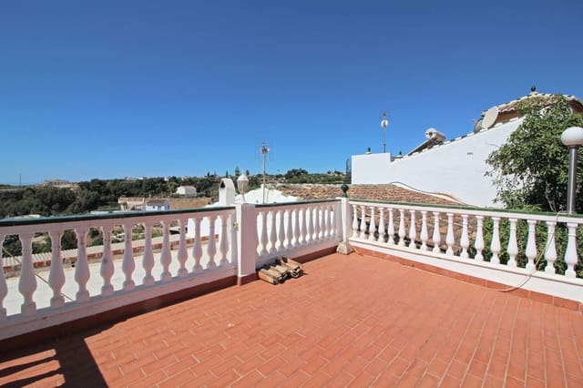 4 soveværelse Finca/Landehus til salg i Frigiliana med swimmingpool garage - € 348.500 (Ref: 8398258)