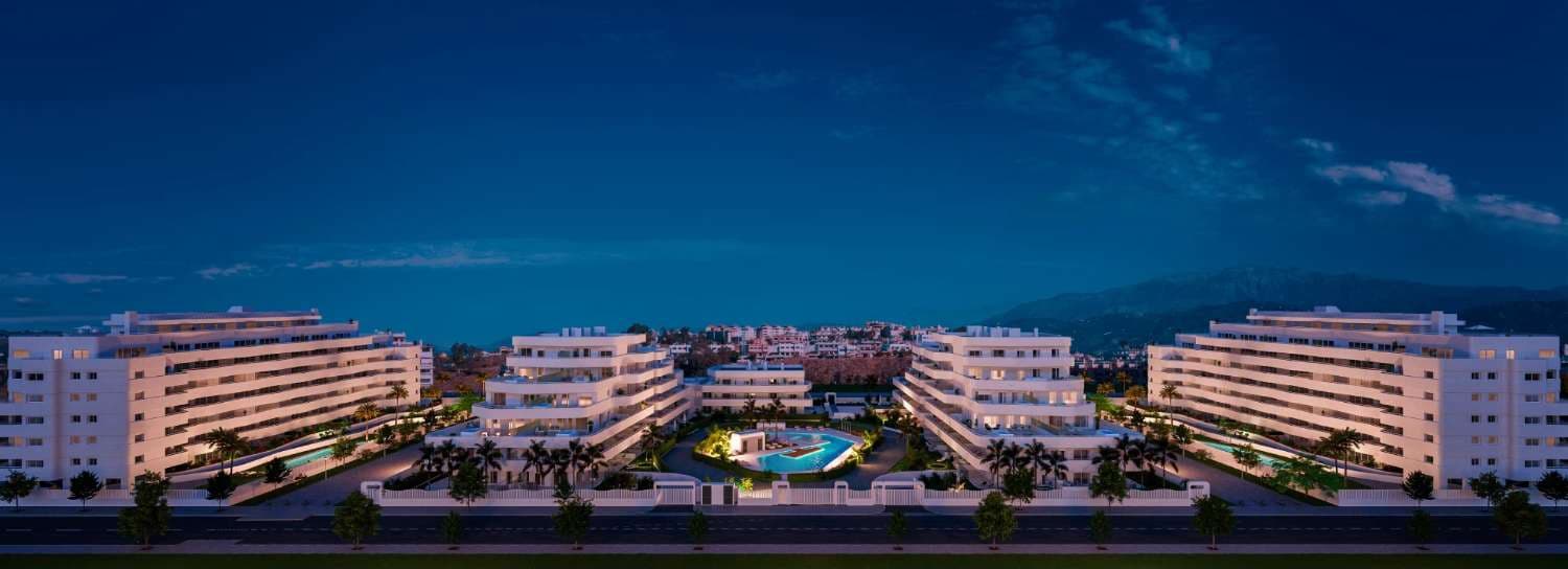 2 soveværelse Lejlighed til salg i Torre del Mar med swimmingpool - € 330.000 (Ref: 8594929)