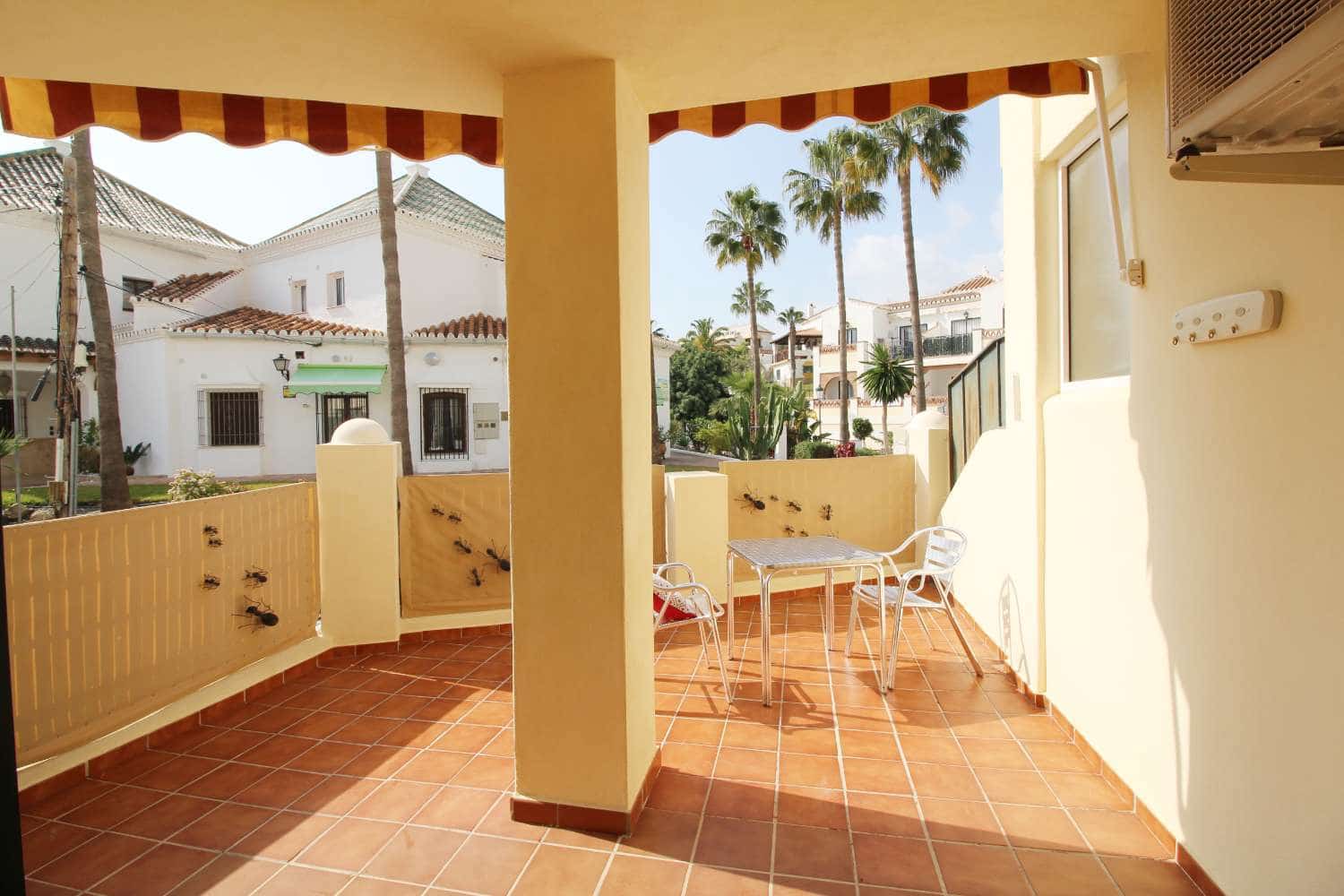 2 soveværelse Rækkehus til salg i Nerja med swimmingpool garage - € 499.900 (Ref: 8752111)