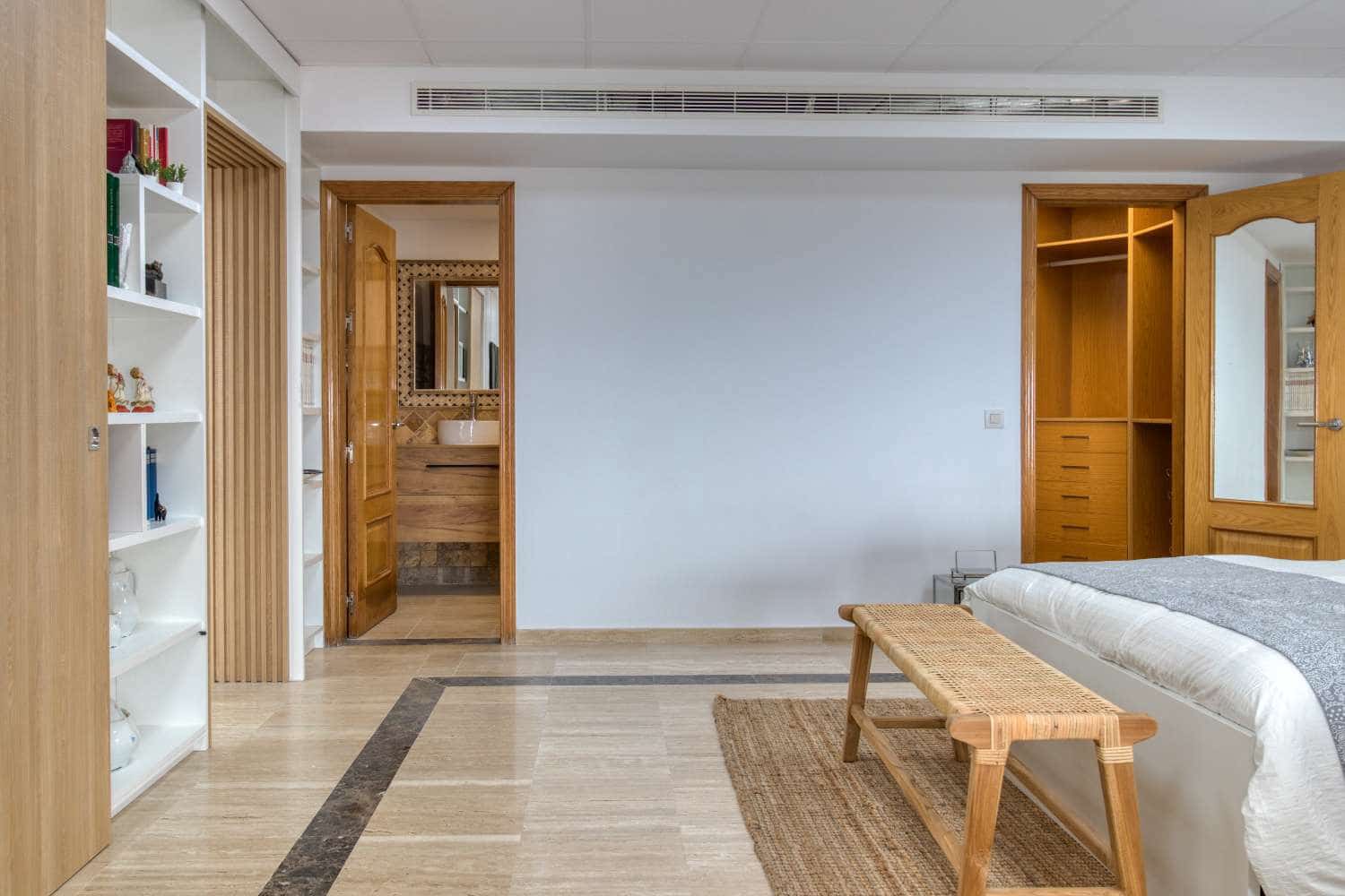 5 soverom Villa til salgs i Mijas med svømmebasseng garasje - € 1 900 000 (Ref: 8763474)