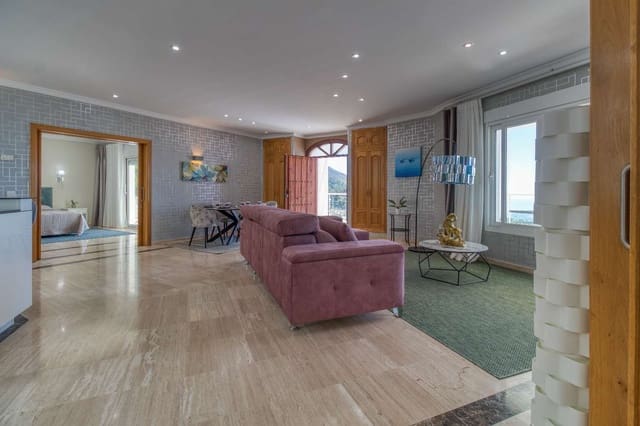 5 soverom Villa til salgs i Valtocado - La Alquería - La Atalaya, Mijas med svømmebasseng garasje - € 1 900 000 (Ref: 8763474)