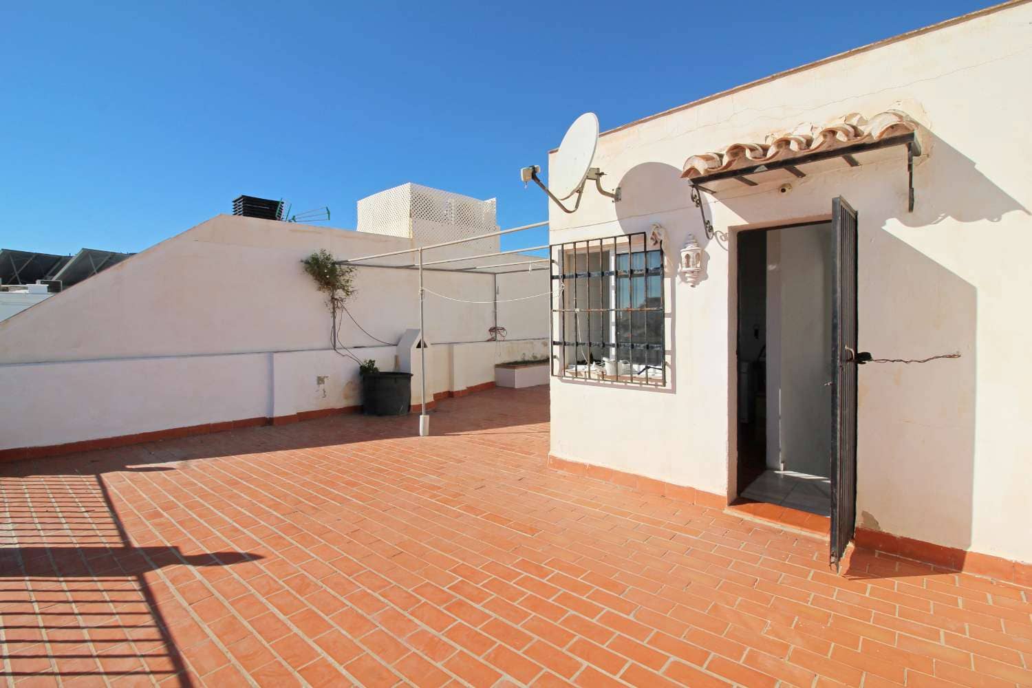 3 soveværelse Byhus til salg i Nerja - € 1.199.000 (Ref: 8929796)