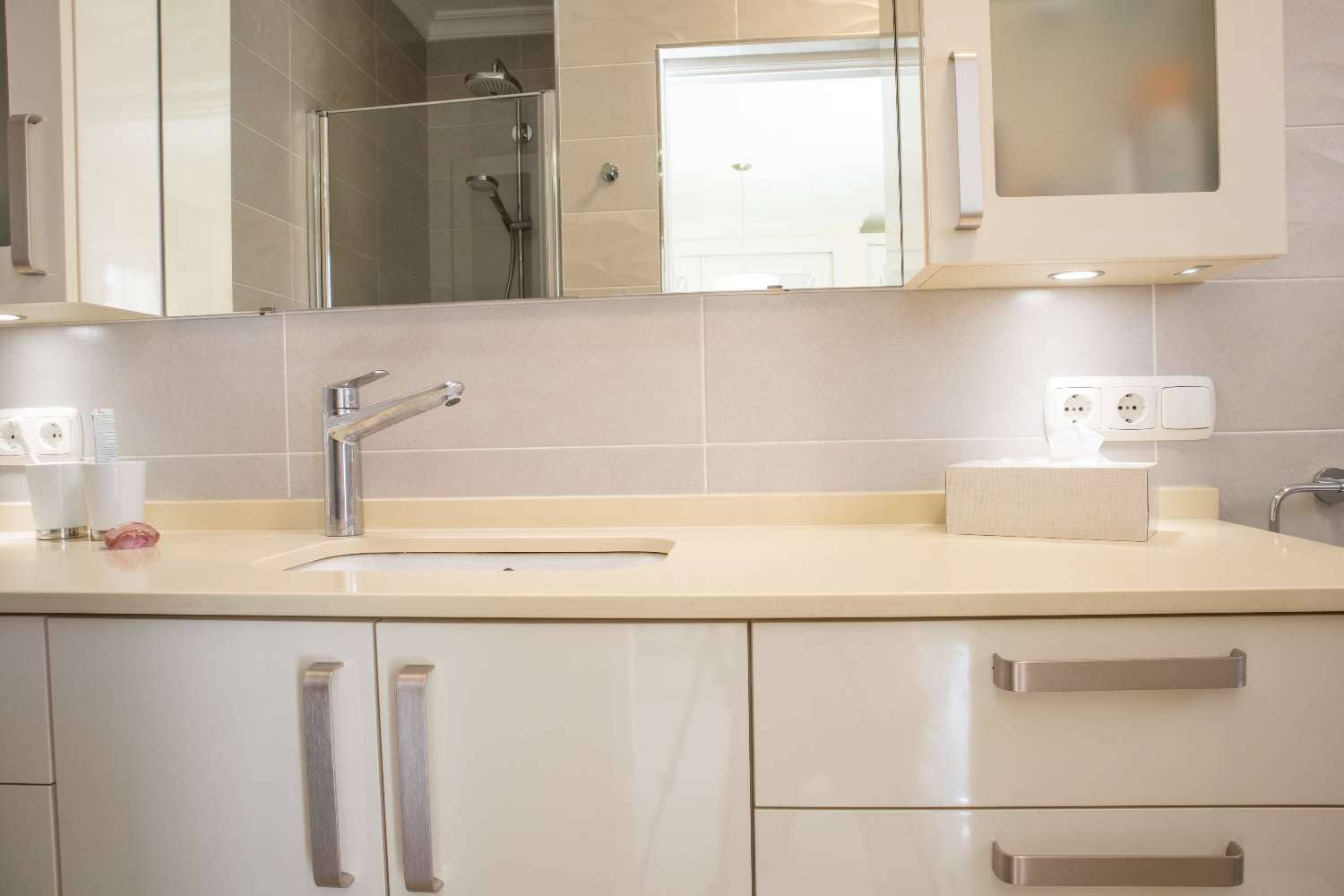 3 soveværelse Villa til salg i Maro med swimmingpool - € 599.000 (Ref: 9042045)