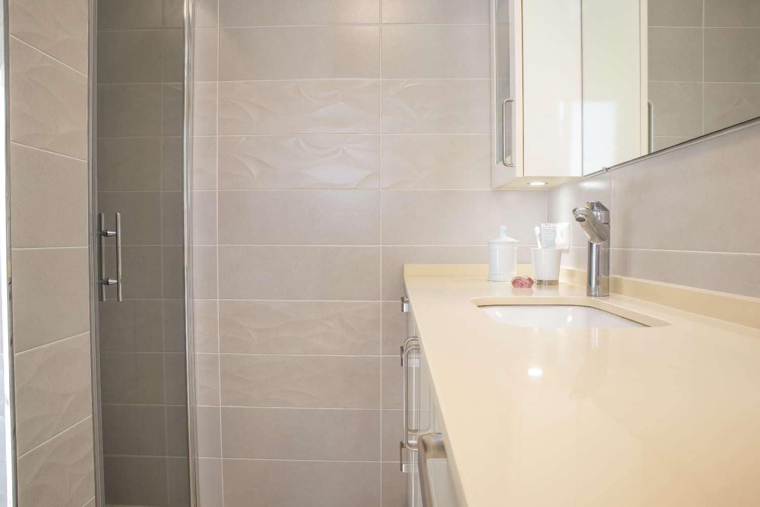 3 soveværelse Villa til salg i Maro med swimmingpool - € 599.000 (Ref: 9042045)