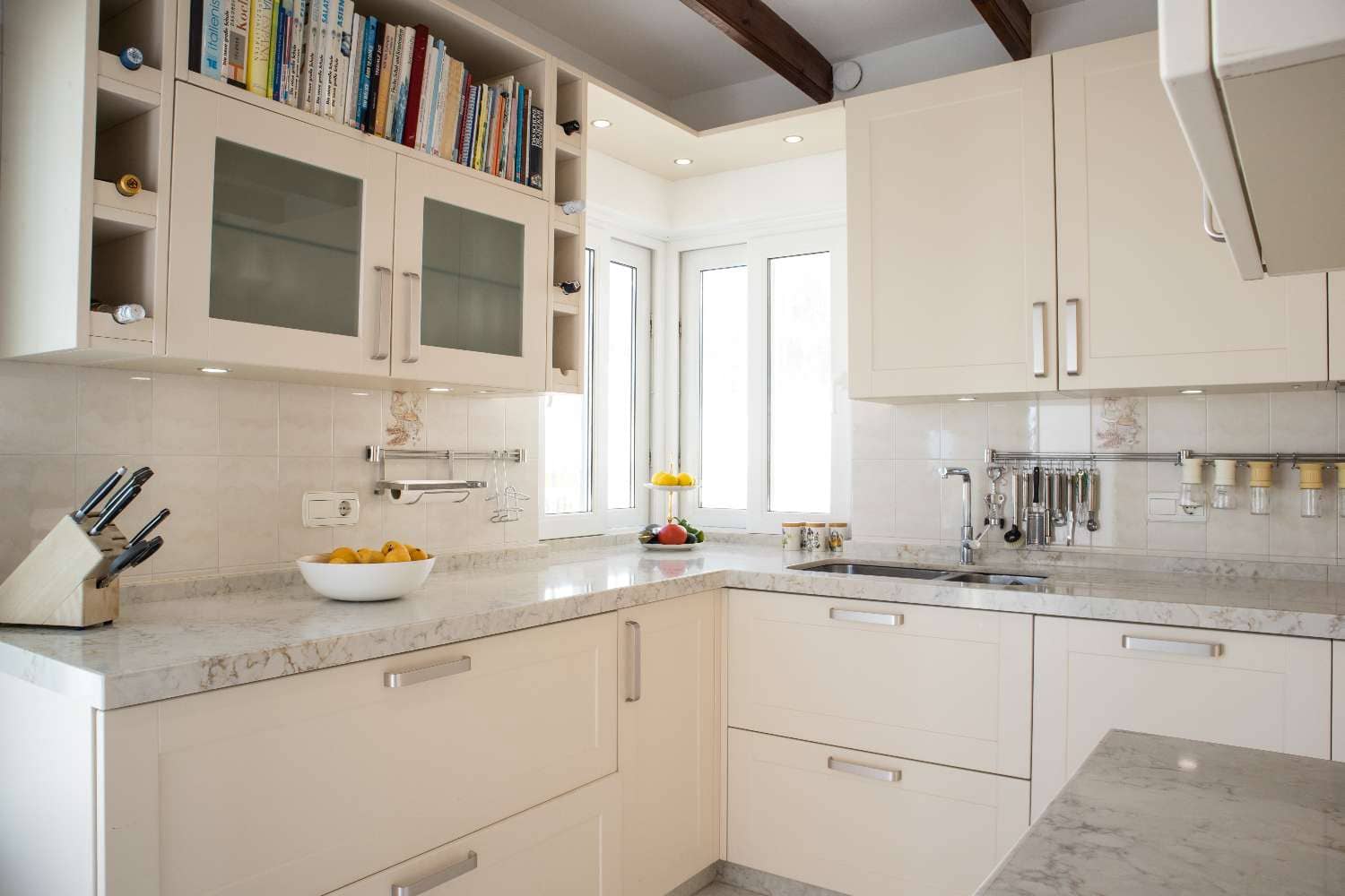 3 soveværelse Villa til salg i Maro med swimmingpool - € 599.000 (Ref: 9042045)