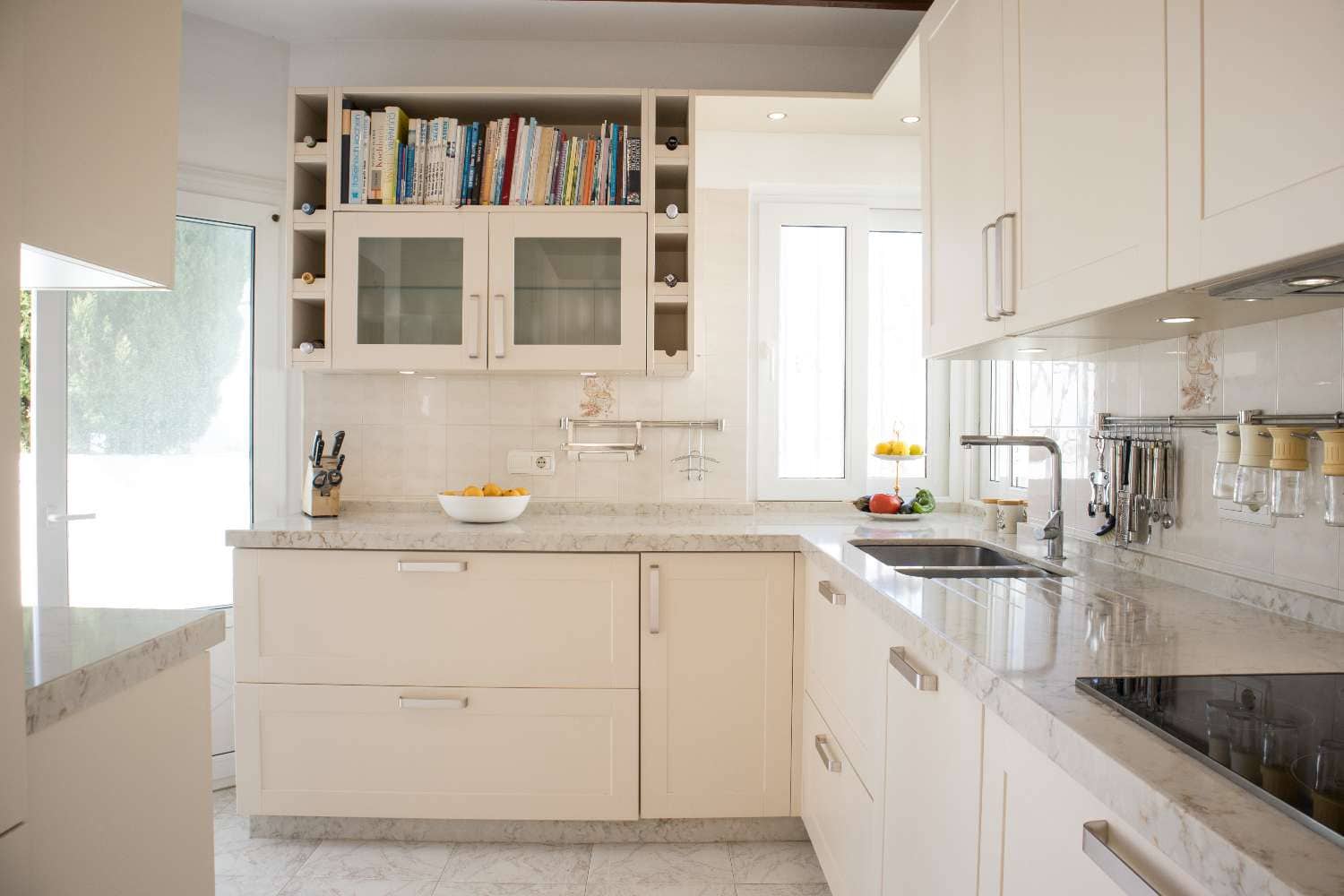 3 soveværelse Villa til salg i Maro med swimmingpool - € 599.000 (Ref: 9042045)