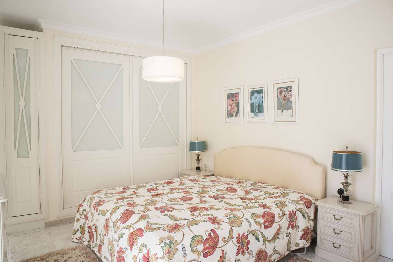 3 soveværelse Villa til salg i Maro med swimmingpool - € 599.000 (Ref: 9042045)