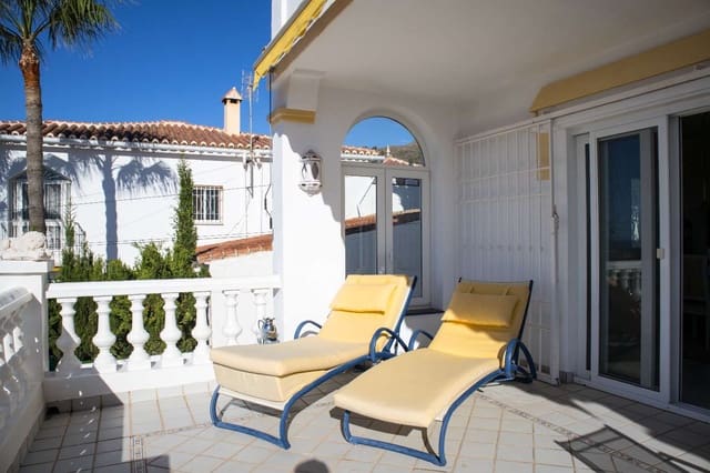 3 soveværelse Villa til salg i Maro, Nerja med swimmingpool - € 599.000 (Ref: 9042045)