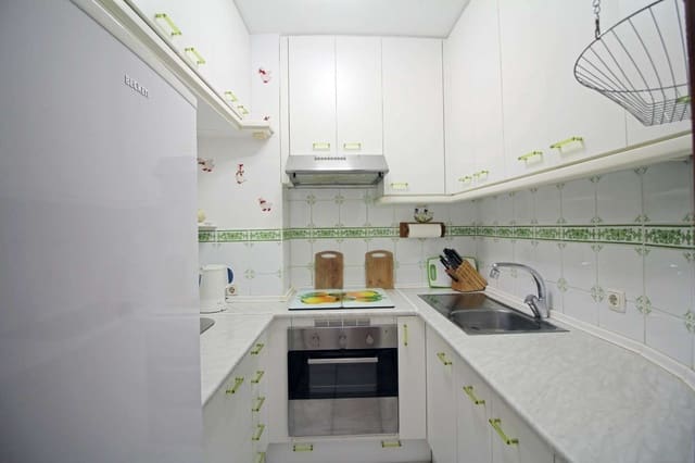 1 chambre Appartement de Plage à vendre à Centro, Nerja avec piscine - 240 000 € (Ref: 9068665)