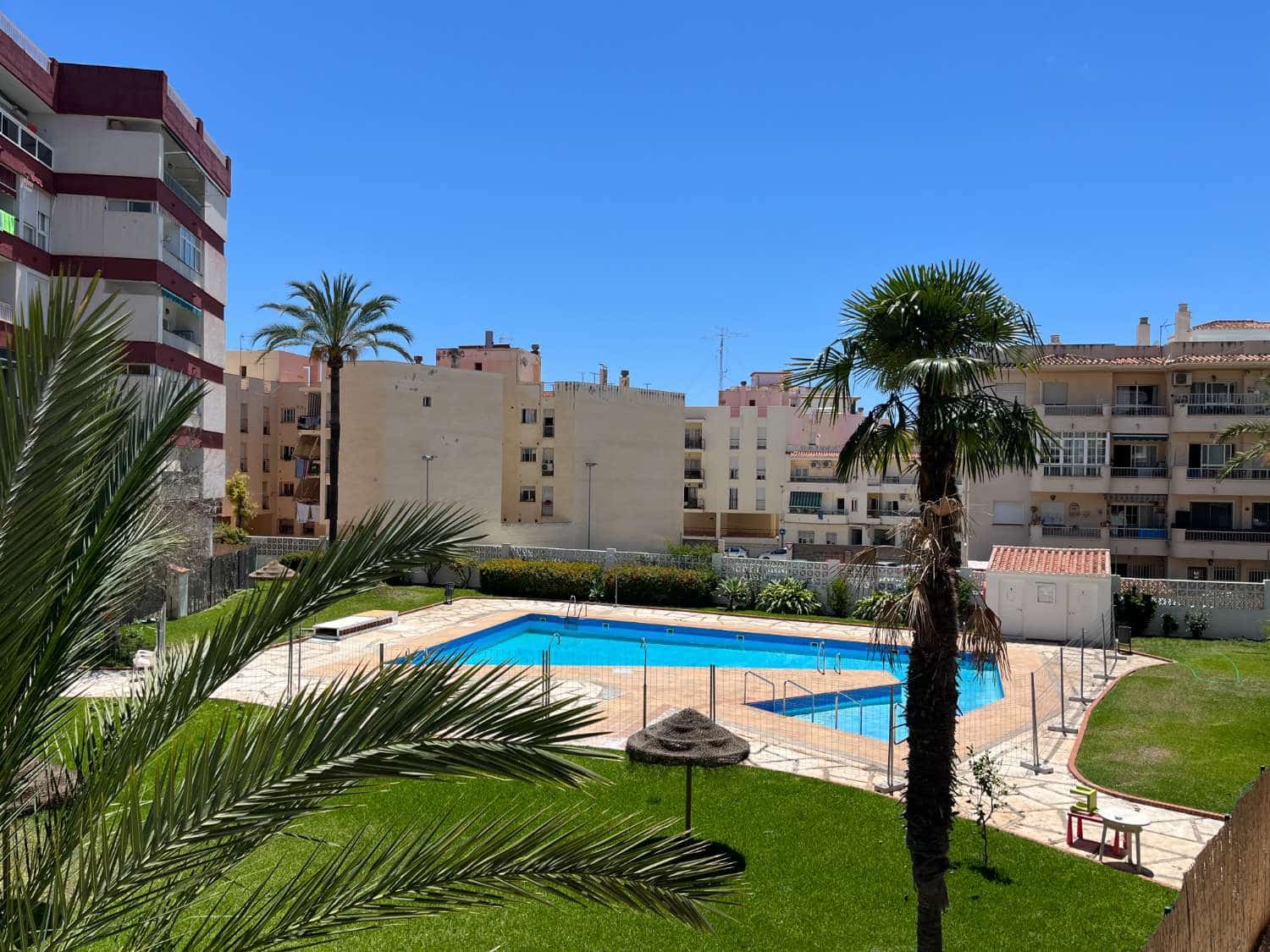 1 chambre Appartement de Plage à vendre à Nerja avec piscine - 240 000 € (Ref: 9068665)