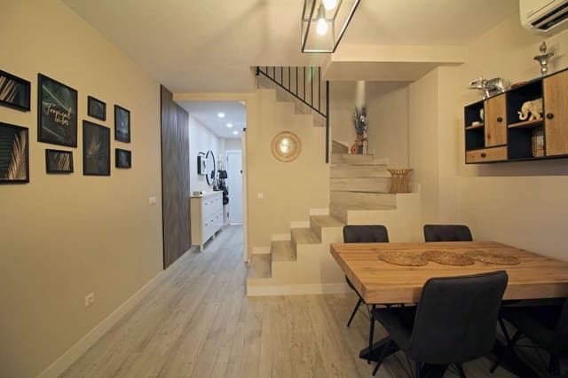 2 sovrum Radhus till salu i Avda Pescia - Ctra de Frigiliana, Nerja med garage - 295 000 € (Ref: 9180838)