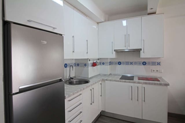 1 chambre Appartement de Plage à vendre à Centro, Nerja - 185 000 € (Ref: 9294153)