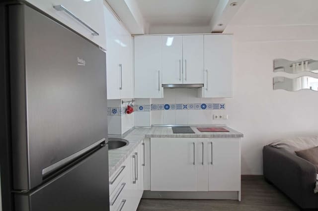 1 chambre Appartement de Plage à vendre à Centro, Nerja - 185 000 € (Ref: 9294153)