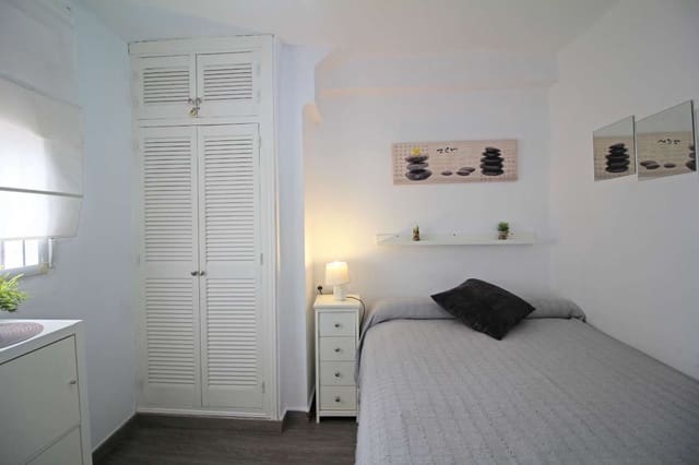 1 chambre Appartement de Plage à vendre à Centro, Nerja - 185 000 € (Ref: 9294153)