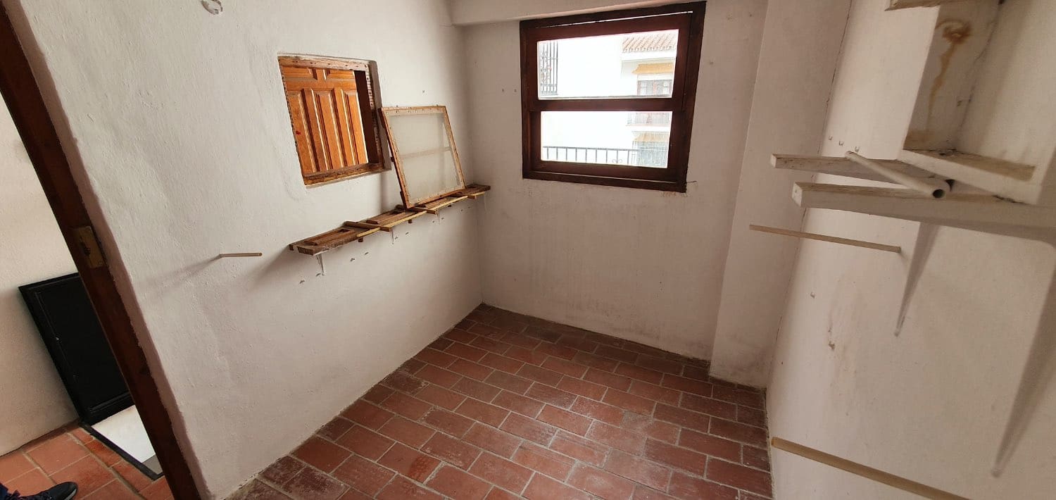 3 soveværelse Rækkehus til salg i Torrox-Costa med garage - € 337.000 (Ref: 9303038)