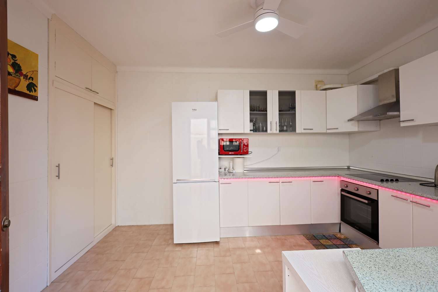 3 soveværelse Rækkehus til salg i Torrox-Costa med garage - € 337.000 (Ref: 9303038)